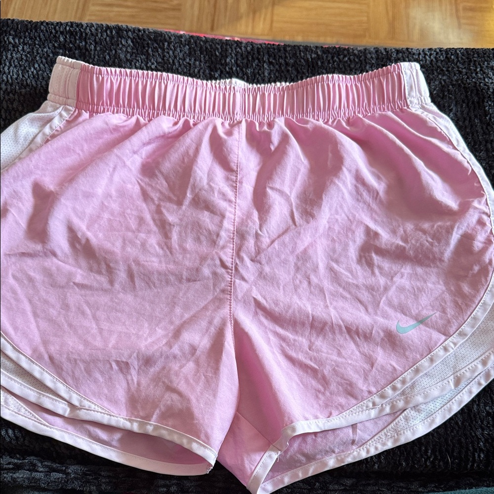 nike shorts